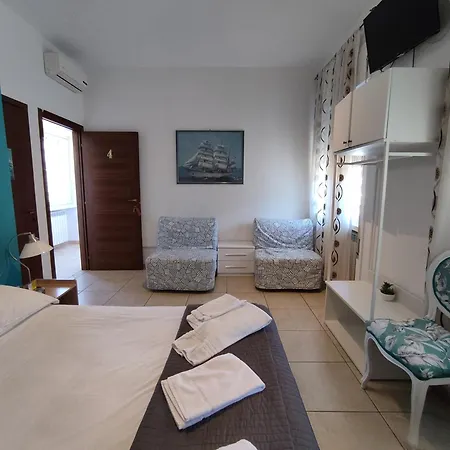 Locanda Diana Bed & Breakfast Iseo Exterior photo